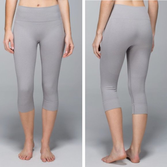 Lululemon Seamlessly Street Crop in Heathered Medium Grey - Picture 1 of 7